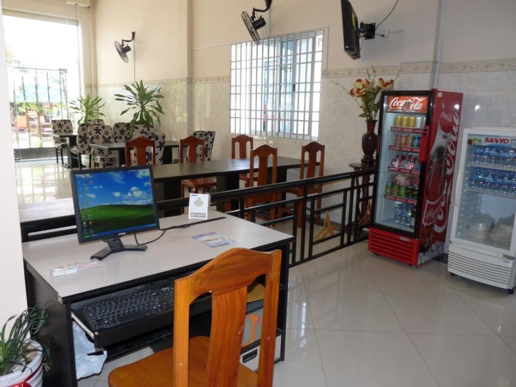 Hi Land Hotel Phnom Penh Exterior foto